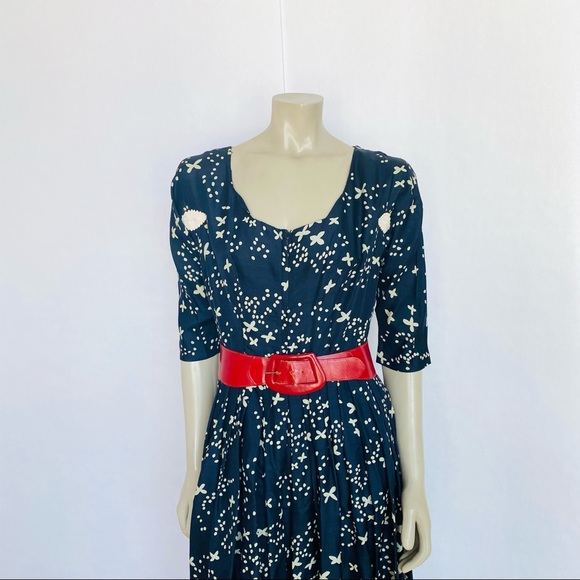 Dresses & Skirts - VINTAGE BEAUTIFUL DRESS